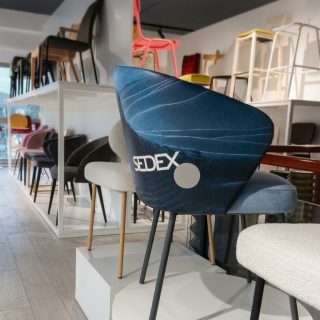 Più tempo per le tue idee! 📐✨

Sappiamo che durante la settimana è difficile trovare il tempo. Per questo ti aspettiamo in showroom anche il sabato!

Tocca con mano i materiali, scopri le ultime novità e progetta i tuoi spazi insieme a noi.

⏰ Sabato aperto dalle 9:30 alle 12:30 e dalle 16:00 alle 19:00
💬 Clicca qui sotto e inviaci un messaggio per riservare il tuo appuntamento!